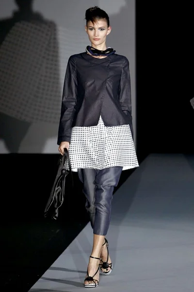 Look 37